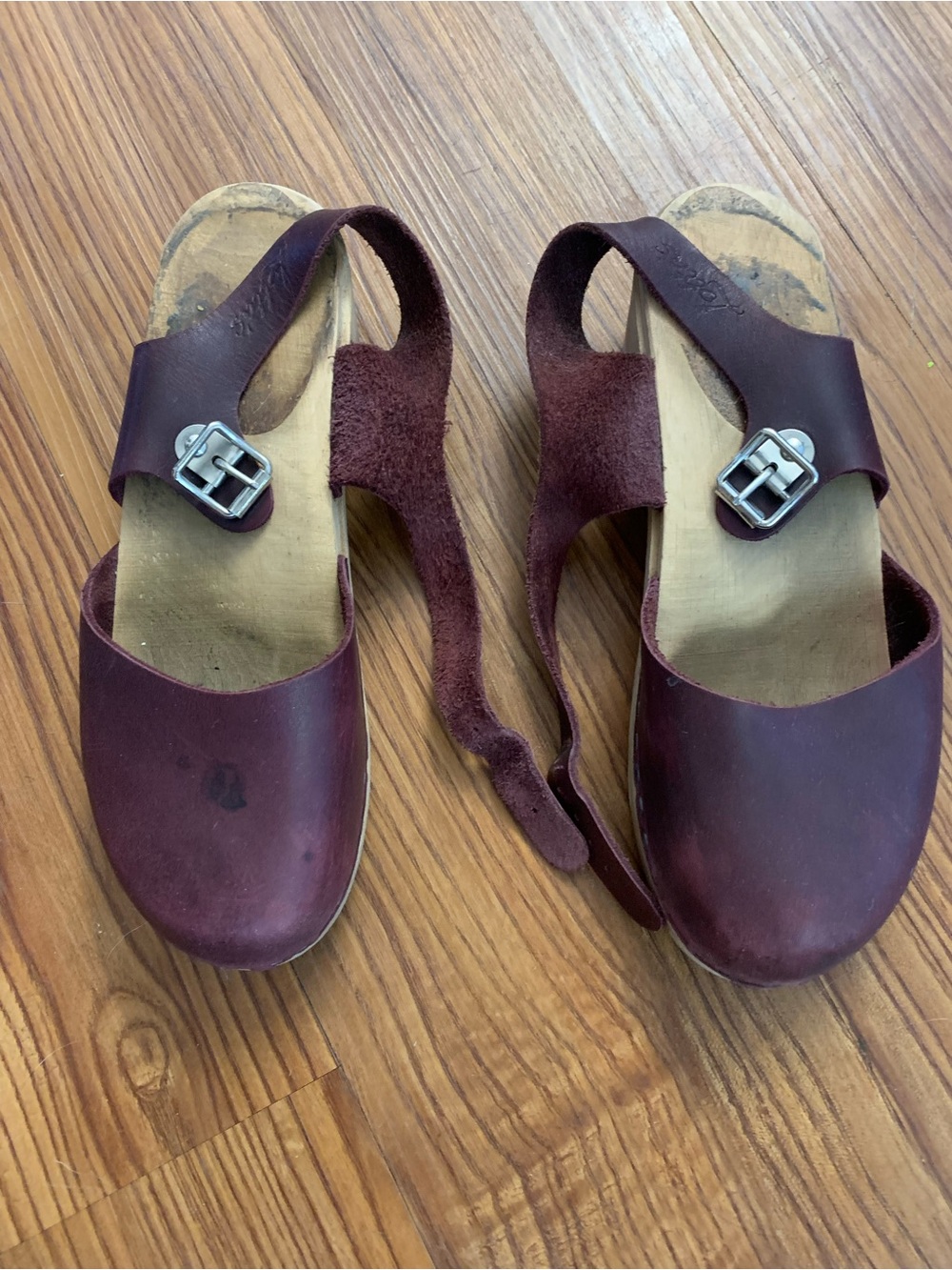 Lotta From Stockholm Burgundy Leather Slingback Clogs